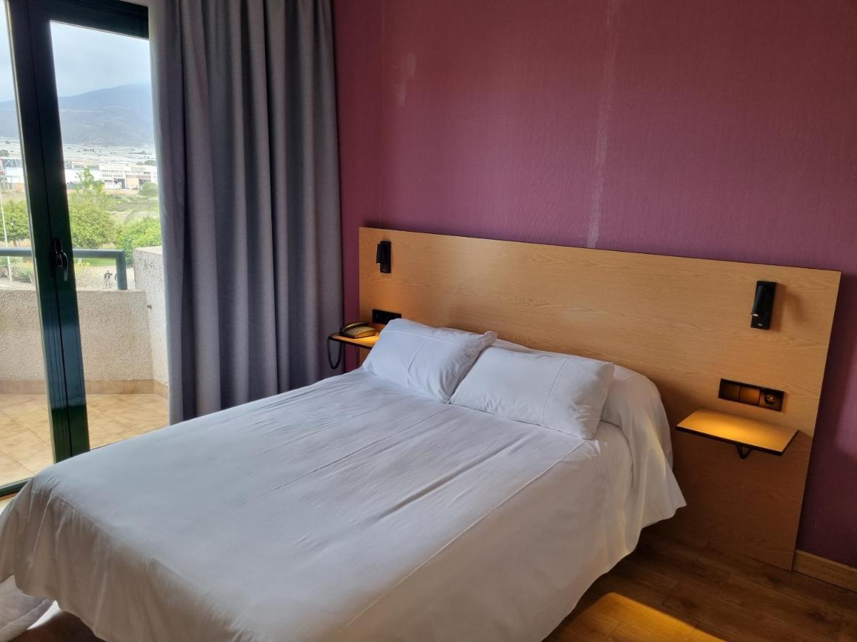 אל אחידו Ejido Hotel מראה חיצוני תמונה